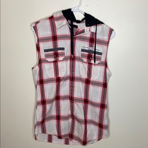 G by Guess sleeveless button down shirt
